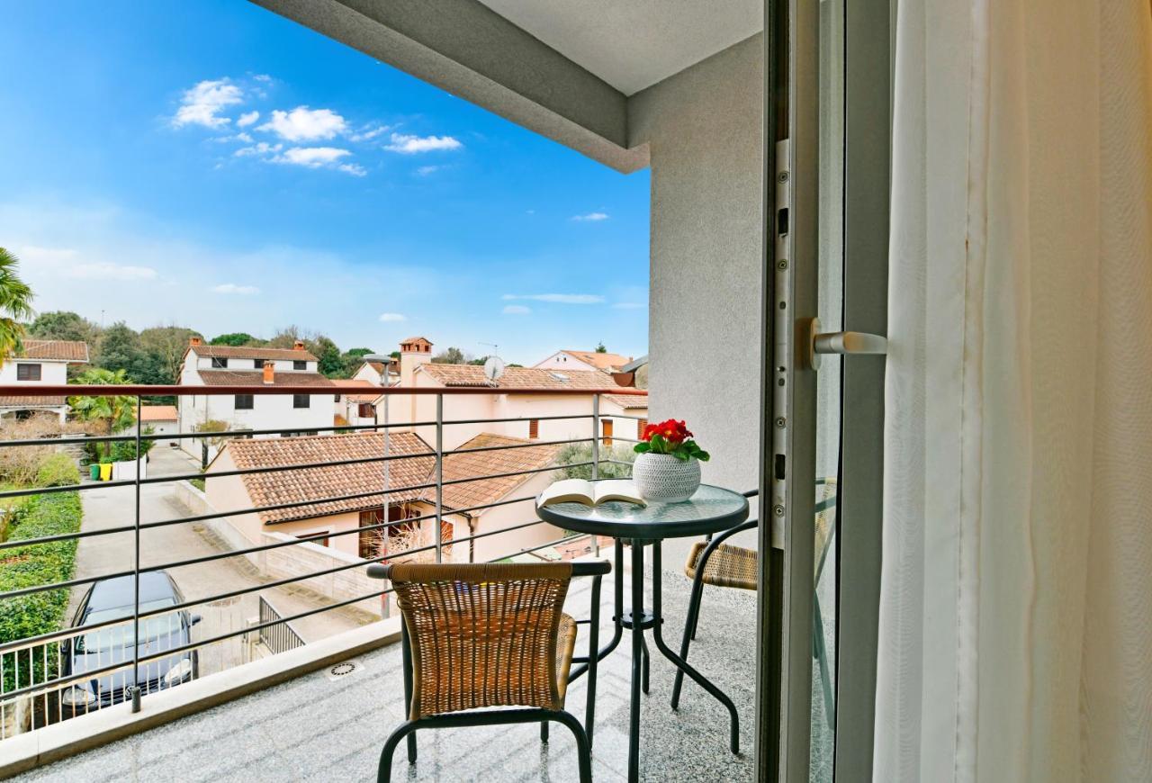 Apart Residence Rudan Ровинь Экстерьер фото